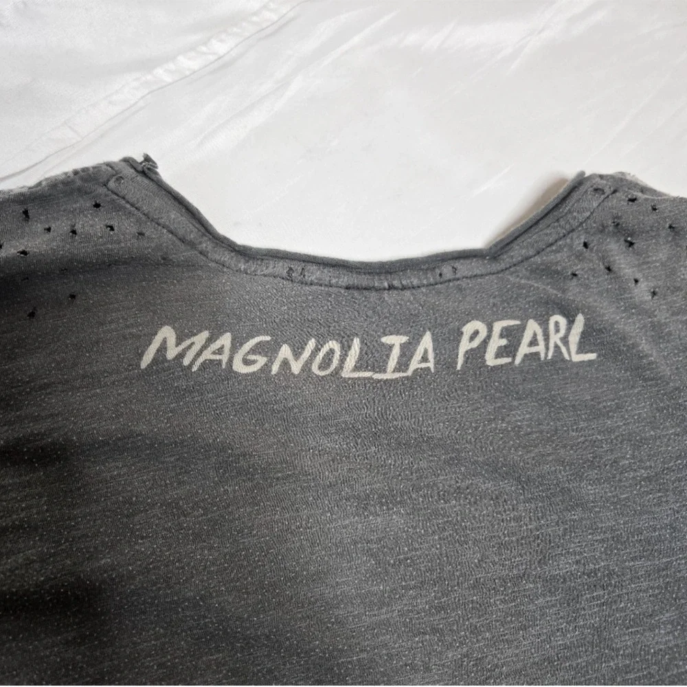 Magnolia Pearl Freedom of Conscience Long Sleeve - Picture 5 of 8